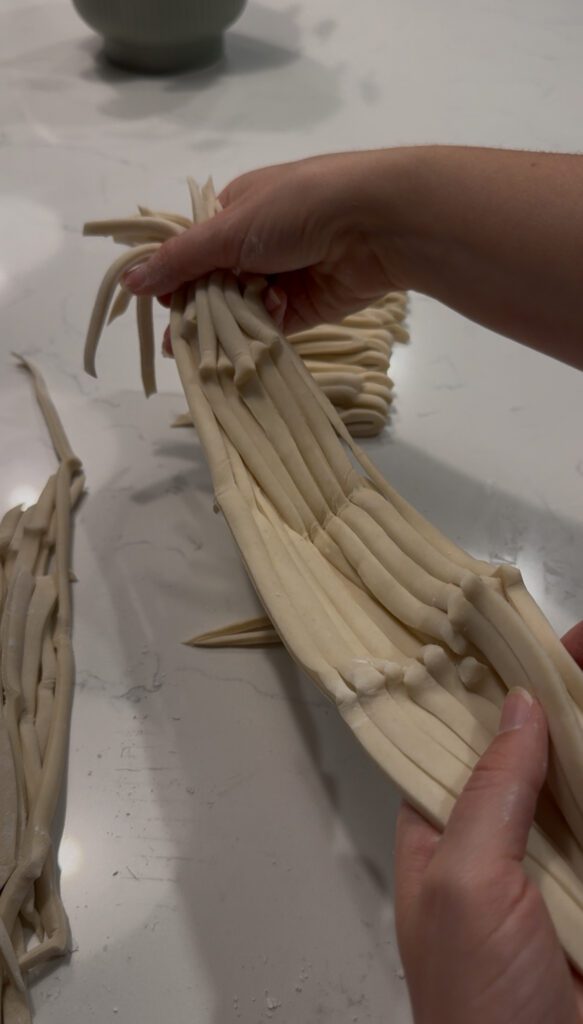 Unravel the udon noodles