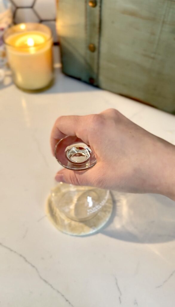 using a smaller circle to cut out a center on half of the larger circles